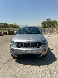 جيب كراند شيروكي 2019 وارد امريكي نظافة درجة أولى حادث سطحي بدون ايربا...