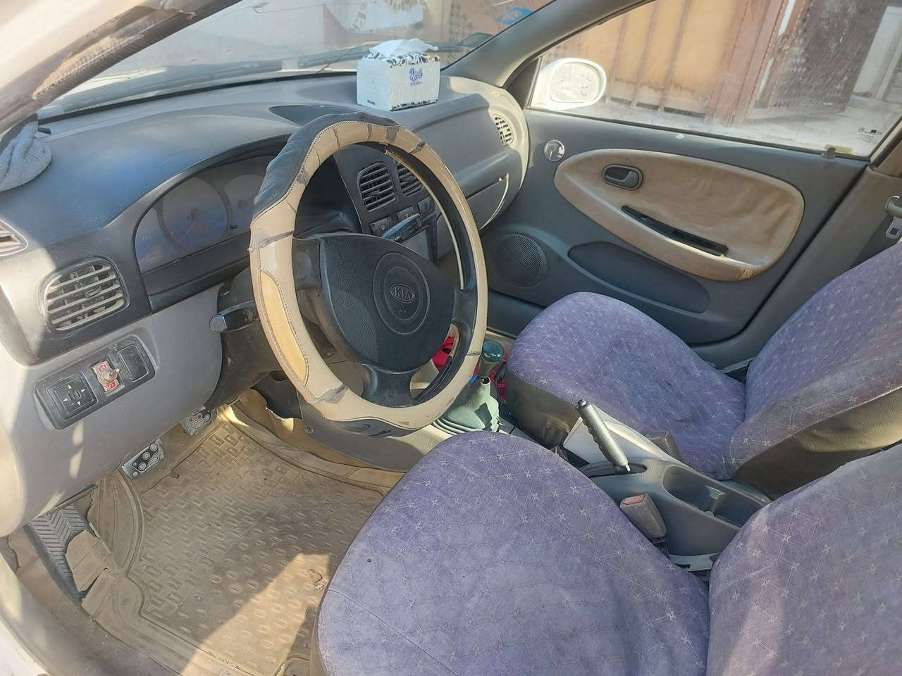 كيا ريو موديل  ٢٠٠٠ كول شغاله تبريد تدفى خير من الله رقم بغداد مشروع وطني متواجده بنجف سعر ٣٠ بيه مجال  *********** شرط تحويل
