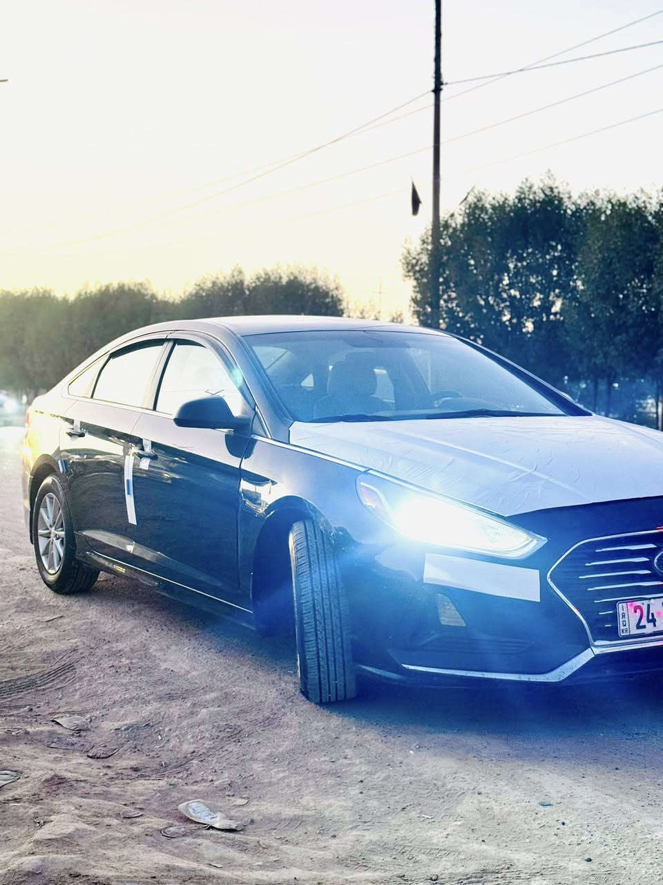 السلام عليكم سعر بلاش بلاش
للبيع سوناتا 2018 الشكل جديد وارد امريكي صور امريكا مرفوقه داخل المنشور  الاون اسود حدثه من امريكا خشم جاملغ الأمامي فقط بدون دواخل باقي تفاصيل بل فيديو داخل المنشور   
كامره دواره 
حساس خلفي + جرس تحذير 
شاشه كبيره بلادي 
ويل 17 +تخم تاير 
محرك 2400  بلادي بدون دونز او تنقيص او تبخير 
حداديه فول 
رقم جديد تحويل مباشر او وكاله حسب طلب 
تبريد ثلج 
تحكمات ستيرن 
مثبت سرعه  
مكاني بابل-الحله 
سعر 127 
لاستفسار:***********
