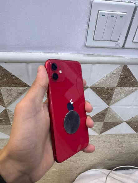 السلام عليكم أيفون ١١ عادي للبيع جهاز بلادي شخط مابي وين ميعجبك افحص ذاكره ٦٤ بطاريه ٧٤ تقره خدمه سعره ٢٢٥ بي مجال عنوان رمادي تأميم ***********
