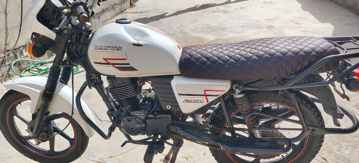 دراجه دايوان نفخ موديل 21 اوراق اصولي مكينه مامفتوحه كهربائيات كله شغاله مليون 375 وبيها مجال واسط حي الحكيم ***********
