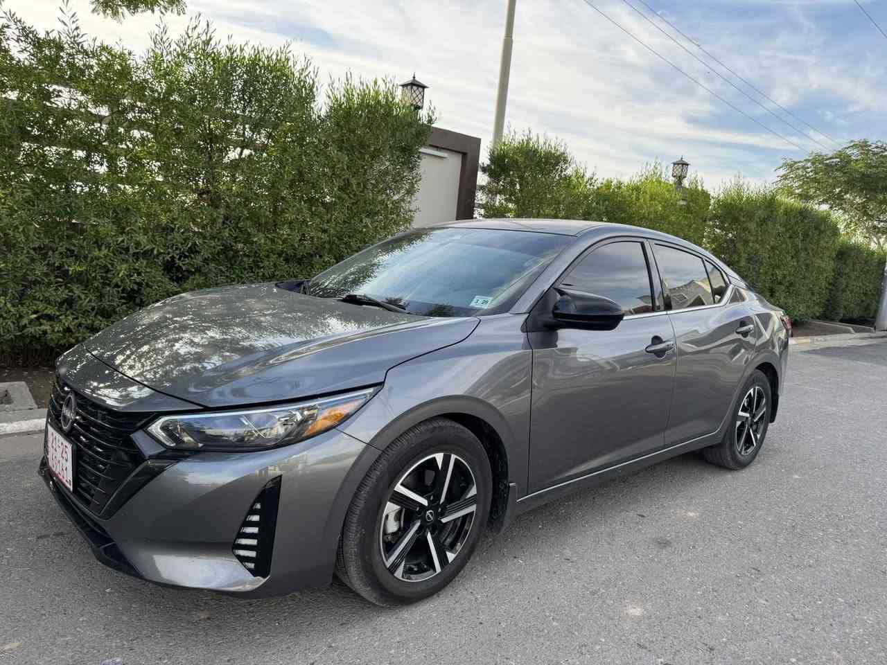 سلام عليكم للبيع نيسان سنترا ٢٠٢٤ وارد امريكي موصفات svاخت الكلين بارد صغير بل جاملغ فقط بدون بدواخل   ماشي ٣ ميل فقط زيرو مكفوله من كلشي بدون رقم يترقم شمالي فقط  سعر ١٥٣ مجال بسيط جدا للشراي اتصال بل رقم *********** مكان ديالى خانقين رقم شاصي مرفق مع الصور
