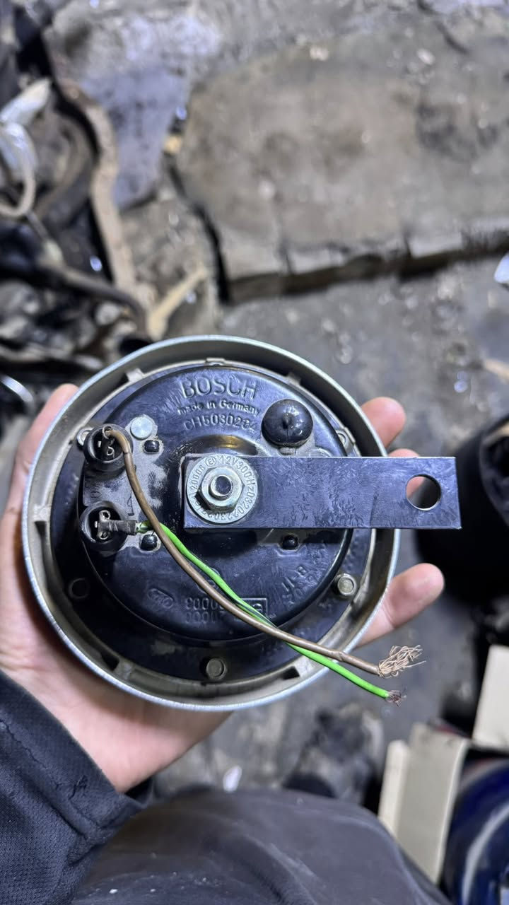 هورن بوش  الماني اصلي 12  فولت  جديد  قطعه وحده على سعر ابيع


**إذا كنت صاحب هذا الإعلان وتريد حذفه لأي سبب، رجاءا أرسل رسالة إلى الدعم الفني**