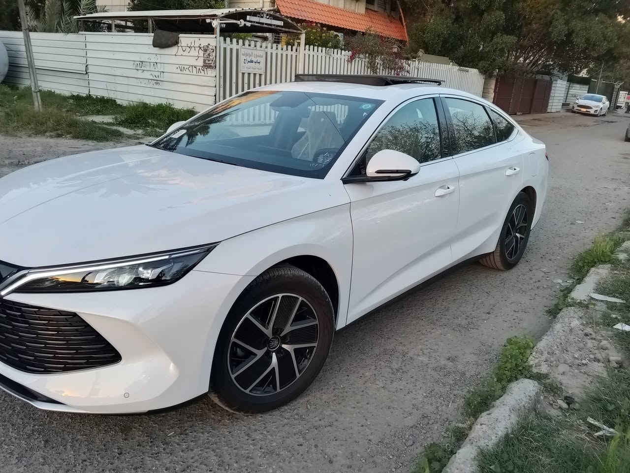 السلام عليكم بي واي دي كنيل للبيع فول مواصفات موديل 2024باسمي تحويل مباشر شراي يتصل *********** اعلى فئة مكان بغداد البياع
