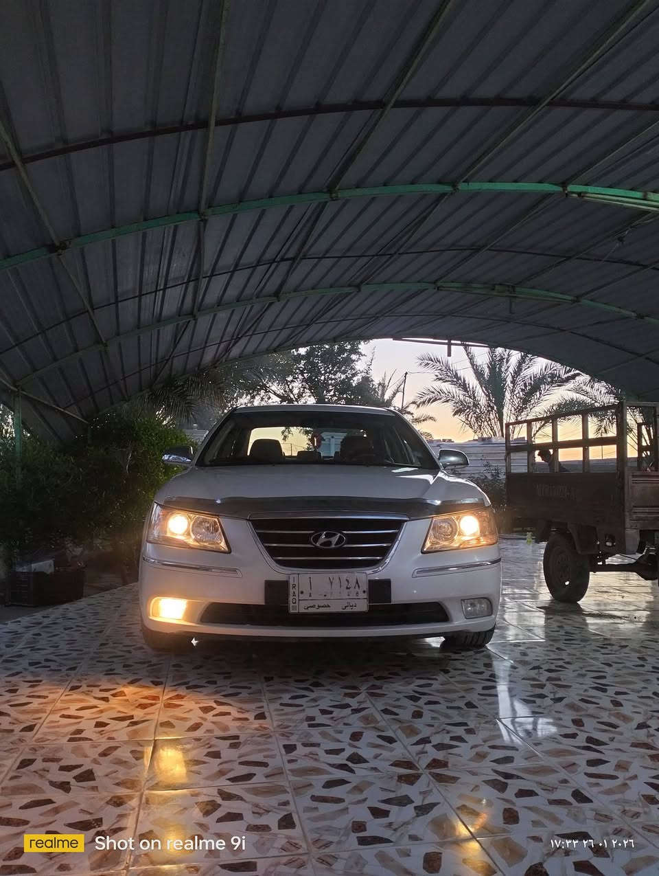 سوناتا 2009 وارد امريكي رقم ديالى باسمي سنوية لل 2027 محرك 2400ضررها باب واحد مرشوش بدون معجون بيها بارد بسيط السيارة جاهزة من گشر و محرك وكهربائيات ما بيها اي عيب والحمد لله على يدي  سعرها 130 بيها مجال للطيبين مكاني ديالى الخالص التحويلة للاستفسار *********** او ***********
