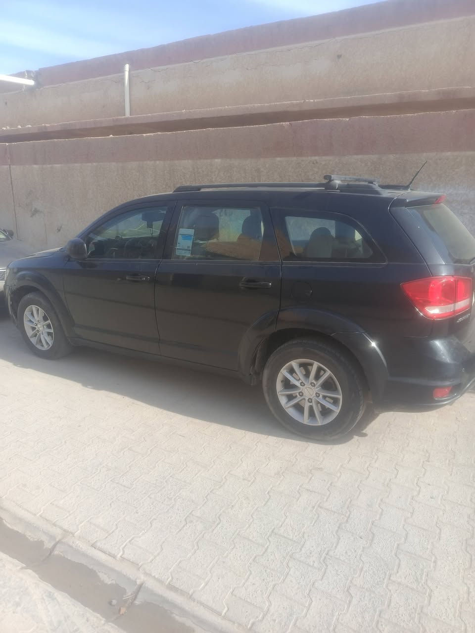 جورني 5 راكب 6 سلندر
موديل 2013

السعر 90 او بيه مجال 
سماوه قضاء الرميثه 
***********
