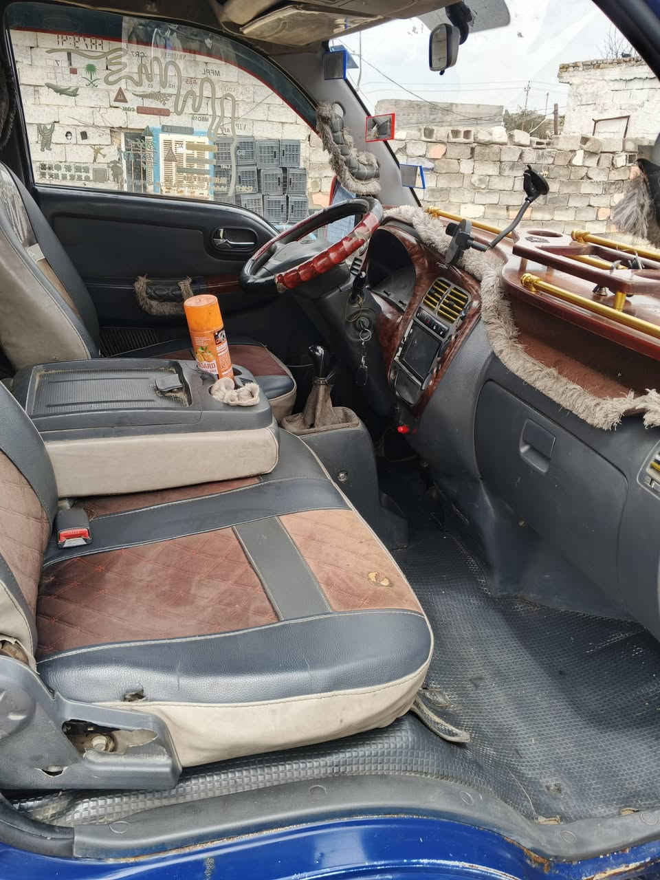 السلام عليكم هاي السيارة موديل 2007 كاملة كل نقص مابيهة مكينة جديدة صدر جديد تخم تايرات بسمي تحويل مباشر البكان ديالى بعقوبة السعر 86 ورقة وبيهة مجال وهاذ الرقم ***********
