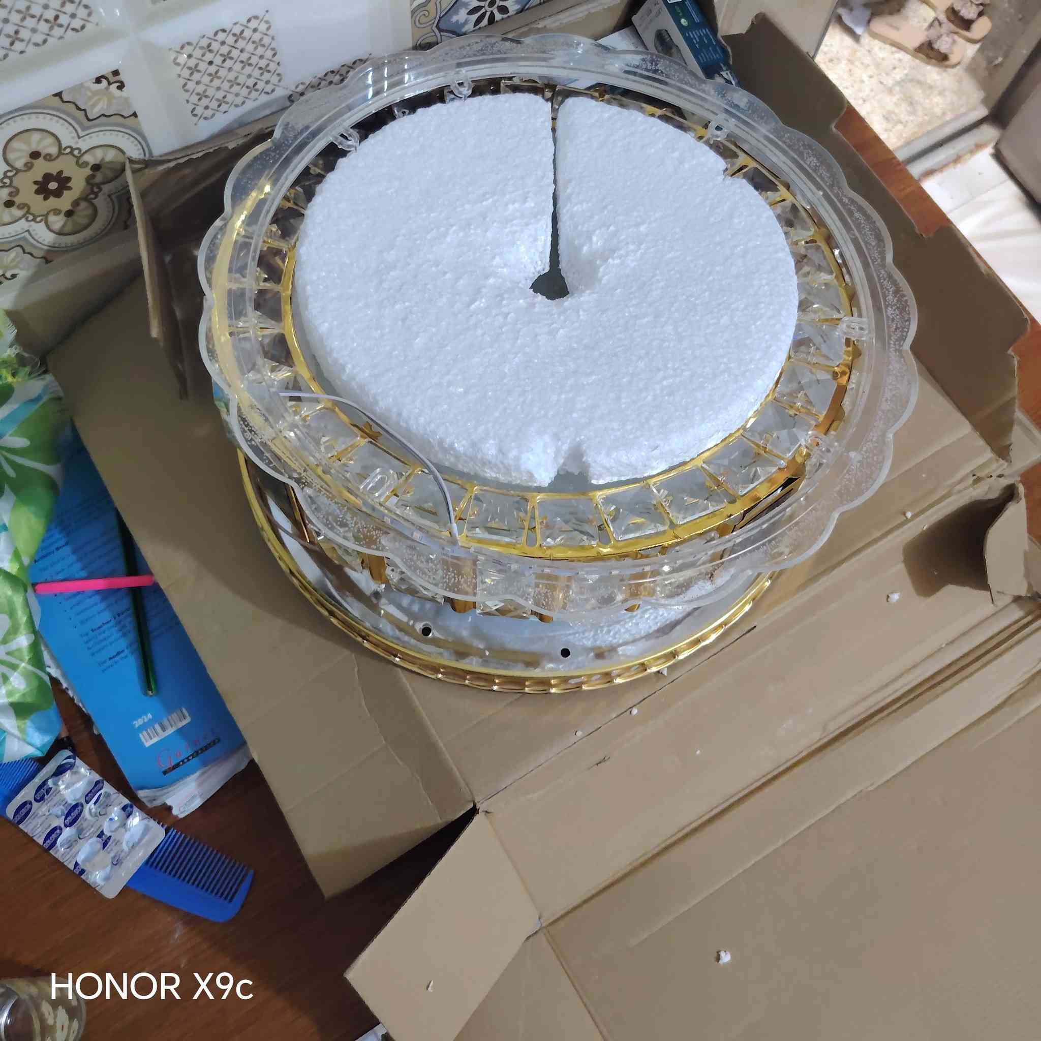 السلام عليكم عندي ذني ثريات بعدهن جدد بالكارتونه ليريدهن ينطي بيهن سعر الله يرضه بي و بالعافيه علي
اتصال ***********
