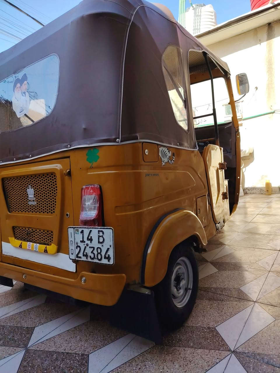 باجاج 2021 رقم سنويه مكينه مفتوحه بدي كفاله عده هاي الطخه ماشر عليهه تكتك جاهزه السعر 5و800 الشراي يتصل *********** مكاني البصره الحيانيه. ملاحضه كزوهز تجاري
