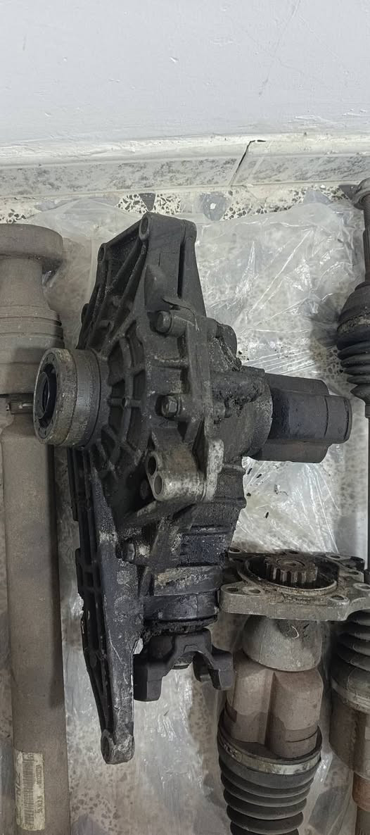 السلام عليكم
 اغراض بلايزر
1اكسل
2كاردن
3درايم شفت
4شفتات فورويل
*********** للاتصال وموجود واتساب
