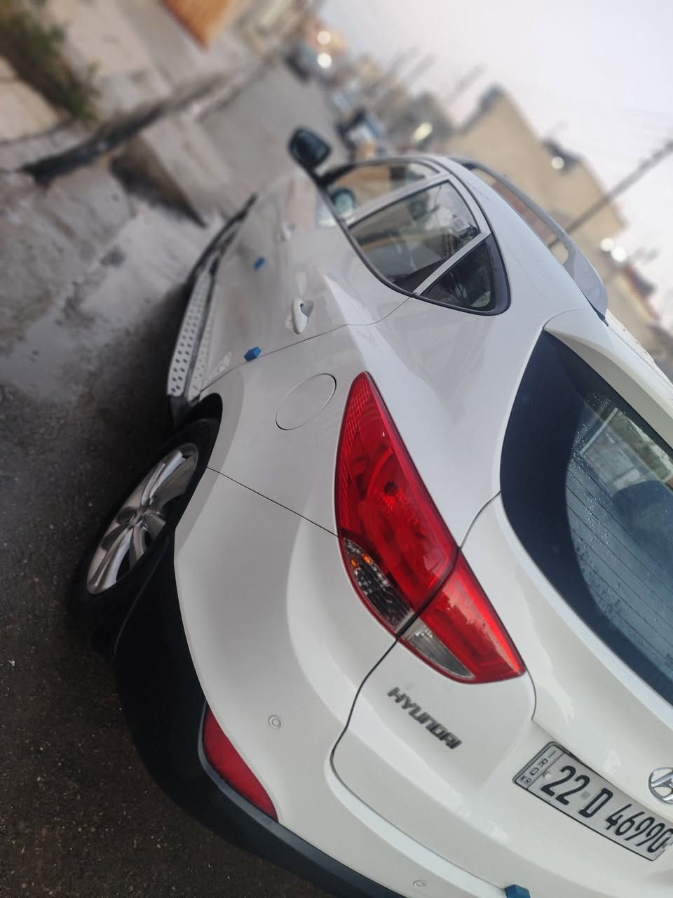 السلام عليكم للبيع فقط
سيارة توكسن 2011
رقم اربيل 
محرك حجم 2000 دوش لا صرف ولا نفخ
ما بيها صبغ و سيارة باسمي
السعر 145
مكان السيارة .. معرض نينوى


**إذا كنت صاحب هذا الإعلان وتريد حذفه لأي سبب، رجاءا أرسل رسالة إلى الدعم الفني**