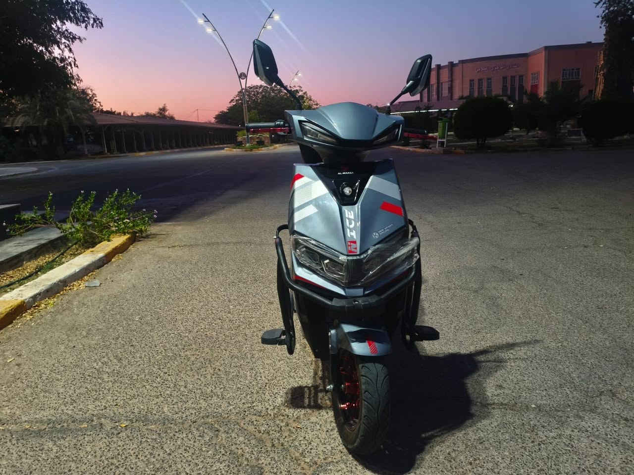 ماطور شبح/ شديته قبل أسبوعين 
موديل/ 26
6 بطاريات 
الدراجه جديده لوك 
السعر 850وبي مجال للشراي 
‏‪***********‬‏ بي واتساب
