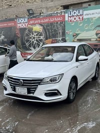 ام جي 5 • ٢٠٢٤ • حادث خلفي