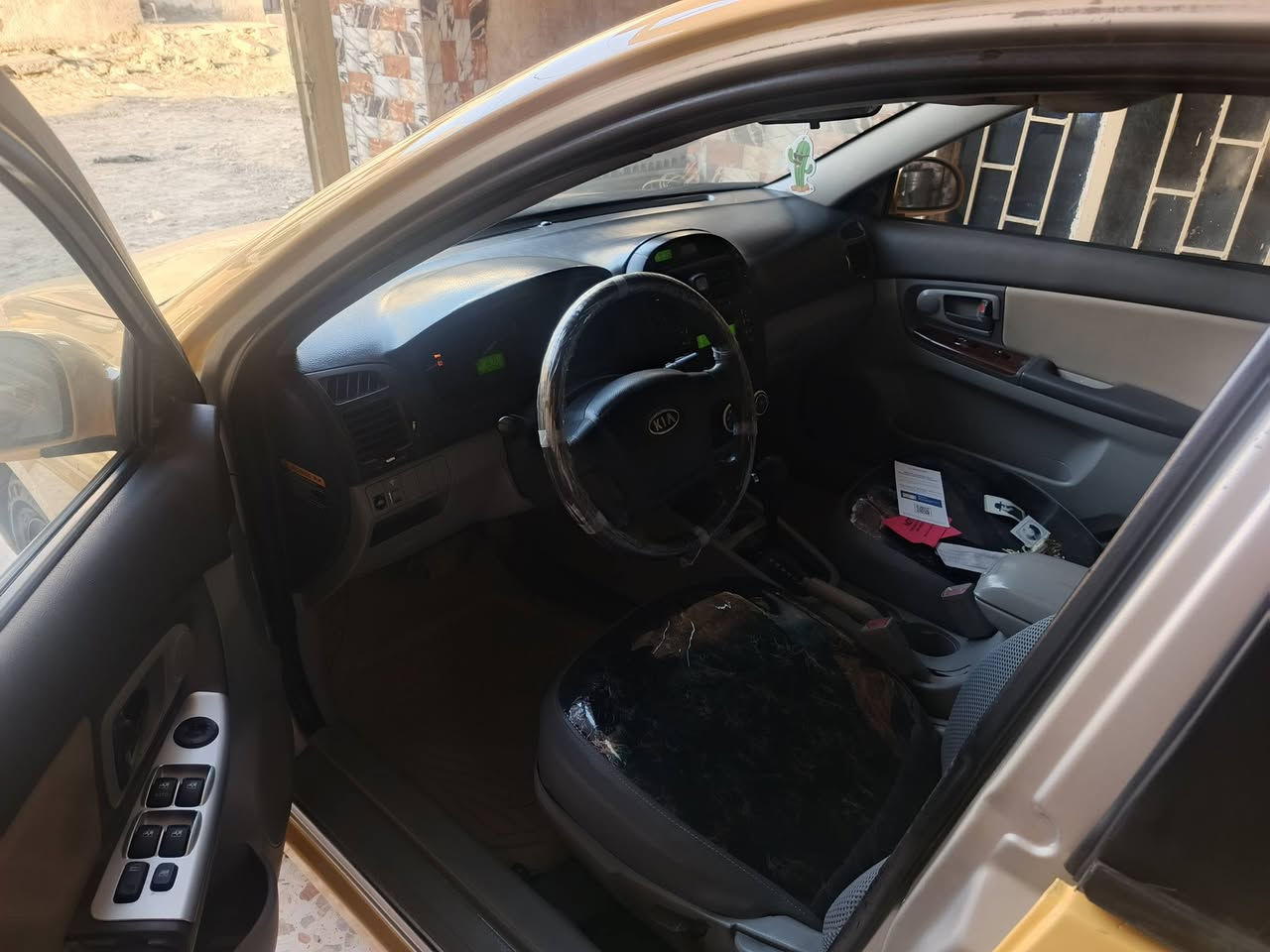 السلام عليكم
سبكترة ٢٠٠٨ جاهزة 
عنوان حله -ثورة 
السعر ٧٨ 
رقم الموبايل ***********
