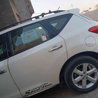 عندي سياره للبيع نيسان مارنو سعرها 89 وبيه مجال بصيط موديل 2009الون اب...