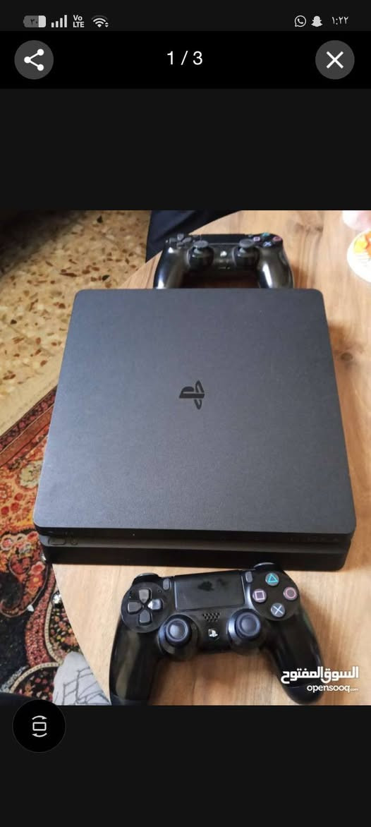 سلام عليكم بلاي ستيشن فور سلم مستعمل اخو الجديد نضيف جداً عل فحص السعر 300وبي مجال المكان بغداد ***********بي واتساب
