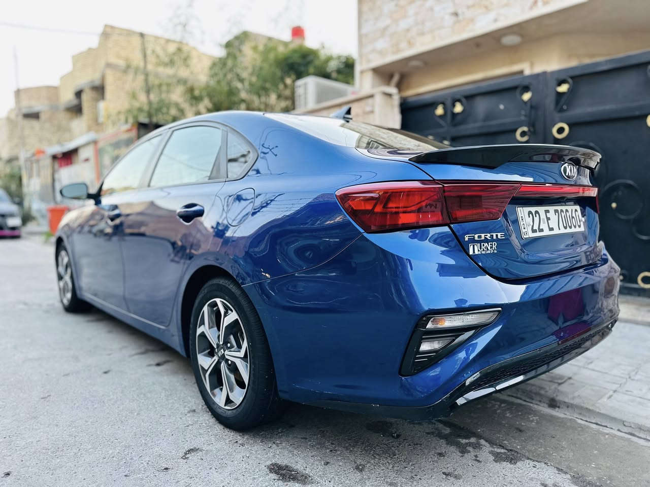 فورتي ٢٠٢٠ خلفي أمامي كبس حادثه جانبي جاملغ +باب وصور الحادث مرفقه وبلعراق بيه ٣ مكانات زغار بارد رقم أربيل بأسمي كله جديد كلشي ممنتهي بيه سياره كلش نظيفه بدون أي نقص ماشيه ٨٤ مكينه كامت تنقص بسبب الأدفانز وفتحته على أيدي كله جديد وشرط بنزين عادي ومدك أدفانز يعني مكينه جديده تخبل علفحص السعر١٢٧ مجال بسيط للأستفسار ***********
