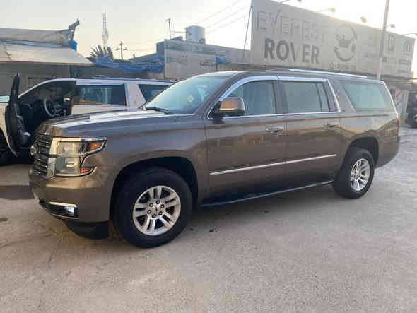 سلام عليكم سوبربان البيع موديل 2016 خليجيه بيه بس البنيد مبدل وجاملغ خلفى بي بارد سياره طبله سياره ماشيه 400 السياره هستوها طالعه من التعمير وخير من الله كبل الشغل *********** مكاني بغداد
