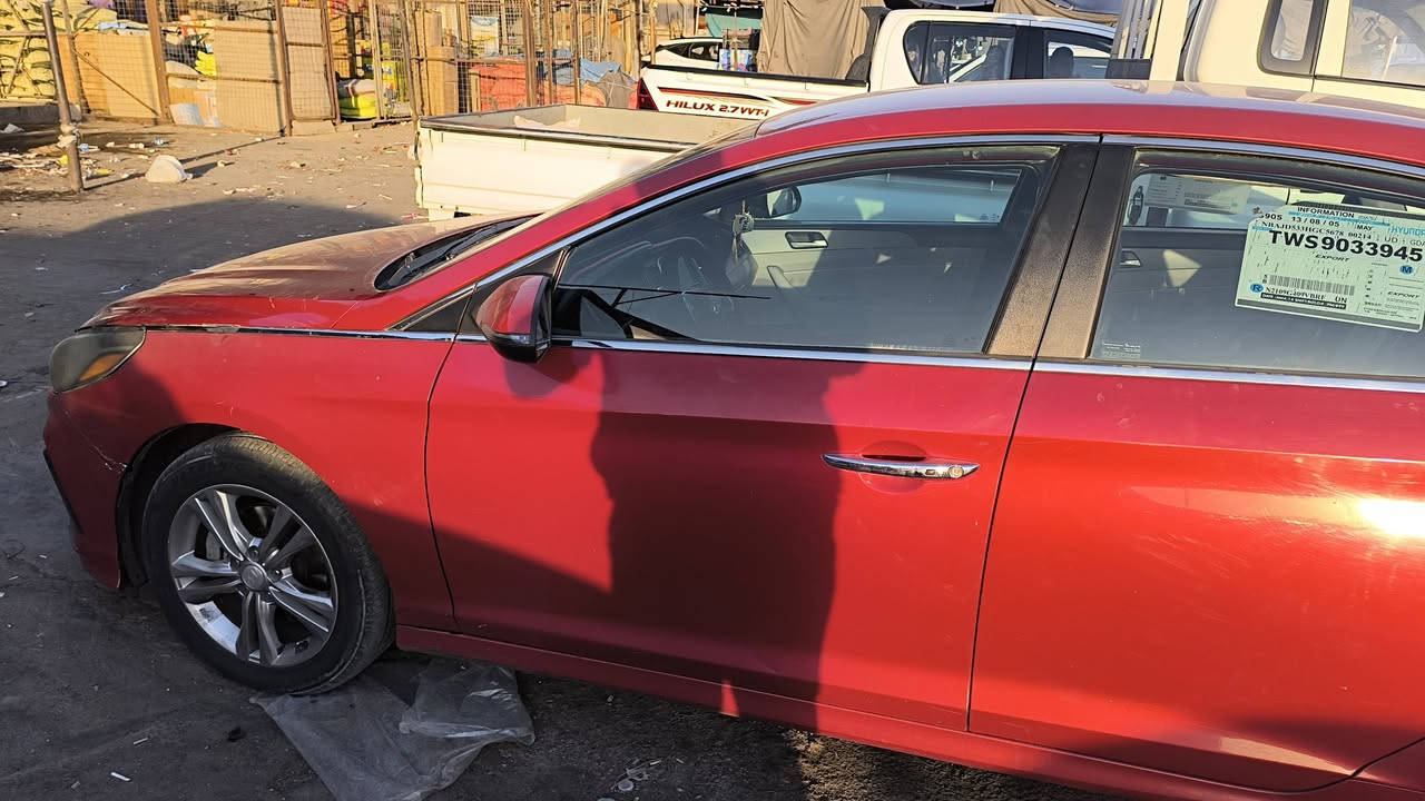 سلام عليكم سوناتا  موديل 2019 
سياره بيها ثلاث  قطع ابيع احزام  

سياره حادثها جاملغ امامي امبدل و الباب  

سياره جاهزه وخير من الله وعلئ يد وحده 
ماشيه 92

موصفاتها  فول عده الفتحه  معروفه شاشه وكامره ورادار وحساس خلفي شاشة 360 تدفأه بالستيرن تدفأه بالكشنات 3 قطع تبريد 

وباقي الموصفات معروفه السعر رايده 130 وبيها مجال 

السياره با اسمي ثاني يوم تحويل 

مكان السياره بغداد شارع فلسطين 

الاستفسار الاتصال ممتواجد فيس 

*********** واتساب
