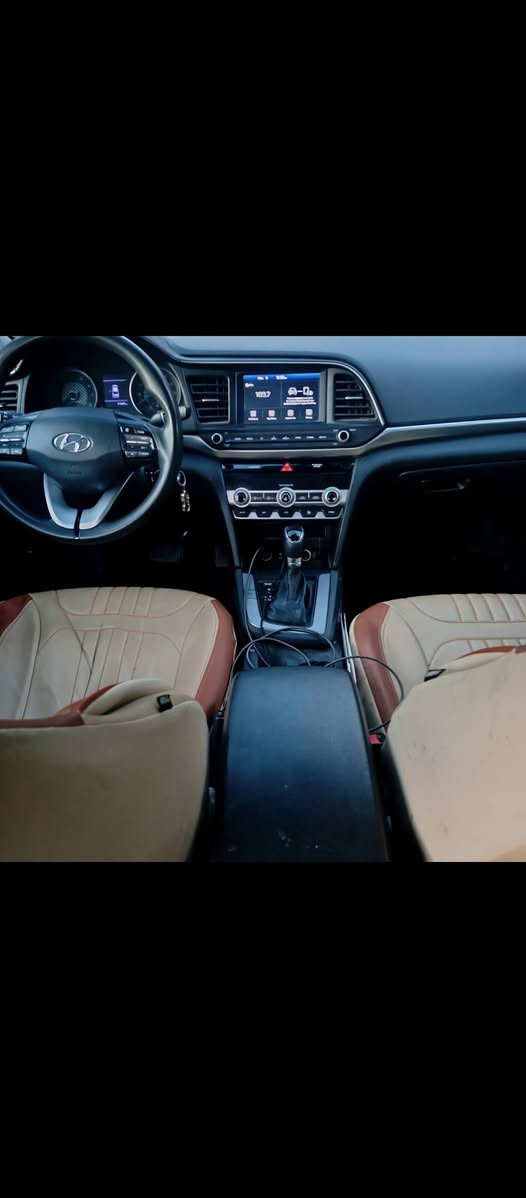 السلام عليكم النترا 2020 حادث جاملق خلفي بيها 4 قطع صبق بدون دواخل رقم اربيل بسمنه جاهزه السعر 125 بيها مجال حك الجيه مكاني ابو غريب  ***********. ***********.  ***********
