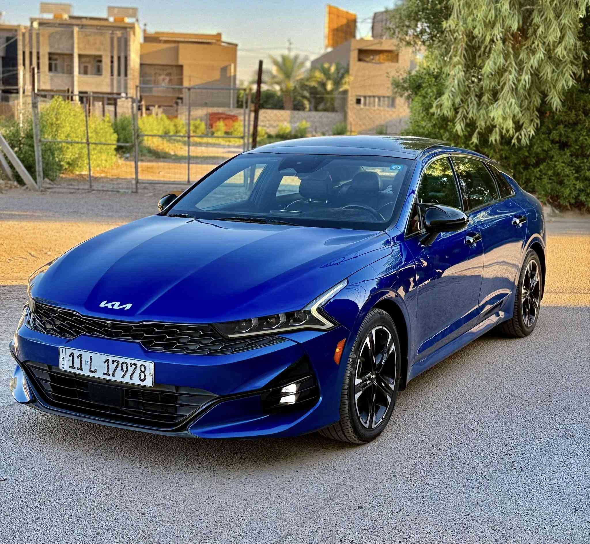 السلام عليكم
كيا K5 جي تي لاين فول مواصفات ✅ 
وارد امريكي موديل 2022 

المواصفات ⬇️⬇️

((فتحه سقف بانوراما + بصمه + كشنات تدفئه + كشن كهرباء +شاحن واير ليس + تشغيل عن بعد + رادارات اماميه خلفيه جانبيه + صندوق ذكي يفتح تلقائياً عند الاقتراب + ٤ بصمات واشاره ترحيب بليدات عند الاقتراب من السياره  وباقي المواصفات المعروفه ))

مكينه 1600 تيربو 
عداد المسافه ٧٢ الف مايل
كير ومكينه مكفولات شرط التراي والفحص ✅
((حادث امريكا فقط بنيد وربع تكمه ))
((وبلعراق  بيها جاملغ وباب خلفي فقط كلير بدون معجون))

لغد وشاصي مكفولات ..✅
رقم بغداد هزه وسنويه جديدات بأسمي ✅

بيها سونار او وين ميعجبك اي سونار ابالك روح افحص خلاف هذا الكلام اتحمل كافه الخسائر 

سياره عليها ادامه 🛠️ كامله هايدروليك كير تخم تاير دهن مكينه دسكات وتصفير فلنجات ادوات الصدر و من كل نواحي وع ايدي من طبت من امريكا 🇺🇸 لحد هسه اني مستوردها ...

مكاني بغداد الدوره او السيديه📍
السعر 147 وبيها مجال حك جيه

*********** واتساب او اتصال فقط ❎
