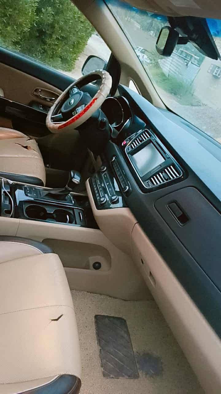 السلام عليكم
سيدونا مديل 18 بسمي أعلى مواصفات SXL لجنايه يعرفون شنو sxL فتحتين شنو الي بالك بيه حادث جنطه مبدله نفس الون للاستفسار الاتصال على الرقم ***********
