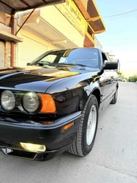 بي ام دبليو 525i • جلد • استمارة ٢٠٣٠