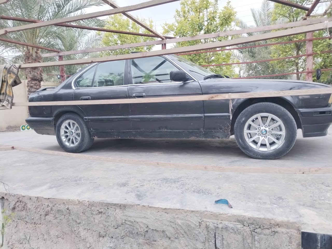 520 i
موديل 91 سبورت محرك 28بلادي كير عادي دشبول ايرباك محرك وكير بلادي مكفولات رقم ديالئ راعيها بربيل يحول بس ماندله بلضبط مكفوله من طلب ولعشاير ولحكومه غرامات 300 ينزل من سعرها 28 ورقه 

***********
