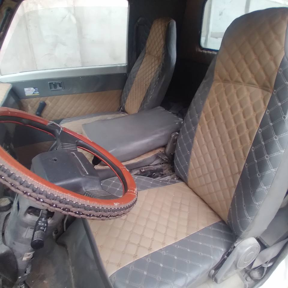 السلام عليكم
كيه موديل ٩٤ باسمي ،كير ومحرك نضيفات ،تخم تاير وصدر جديد ،مشط وباور هستني شادلهن ،سياره جديدة ما عوزه اي شي،تحويل مباشر،رقم انكليزي والسعر ٤٨وبيهة مجال
العنوان بغداد حسينيه المعامل
الرقم : *********** بغداد, العراق
