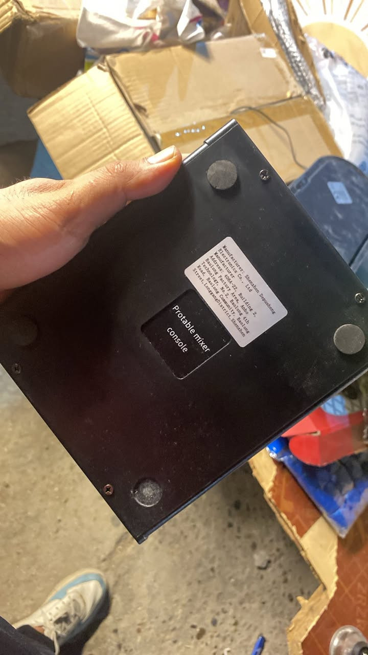مكسير صغير مال بثوث ٢٥ الف متوفر توصيل


**إذا كنت صاحب هذا الإعلان وتريد حذفه لأي سبب، رجاءا أرسل رسالة إلى الدعم الفني**