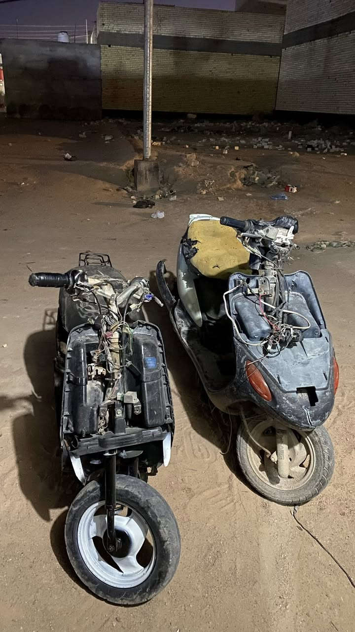 السلام عليكم اخوان
دراجتين البيع 
وحده ذبانه 
والثانيه سيام 
ابيع طافي ما اعرف شبيهن حتى ما اتفشل ويه الوادم السعر السعر 150وبيهن مجاب ثنينهن بل 150
الاستفسار *********** متواجد على الفيس اتصل وبيك خير ودالل مكاني نجف حي النداء بشارع المجمعات بيتي قرب قصابيت الميالي
