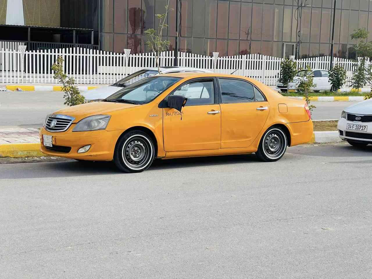 جلي موبل 2013 مكينه حاويه گير حاويه كلج كله جديد ماي تبريد شغال تخم تاير بالكارتون مصفره هيئه وغرامات ومصبوغه عام شرط التحويل 
مكانهه ناصريه ذي قار قرب مطعم الحوراء 
سعرهه ٣٩ 
***********
