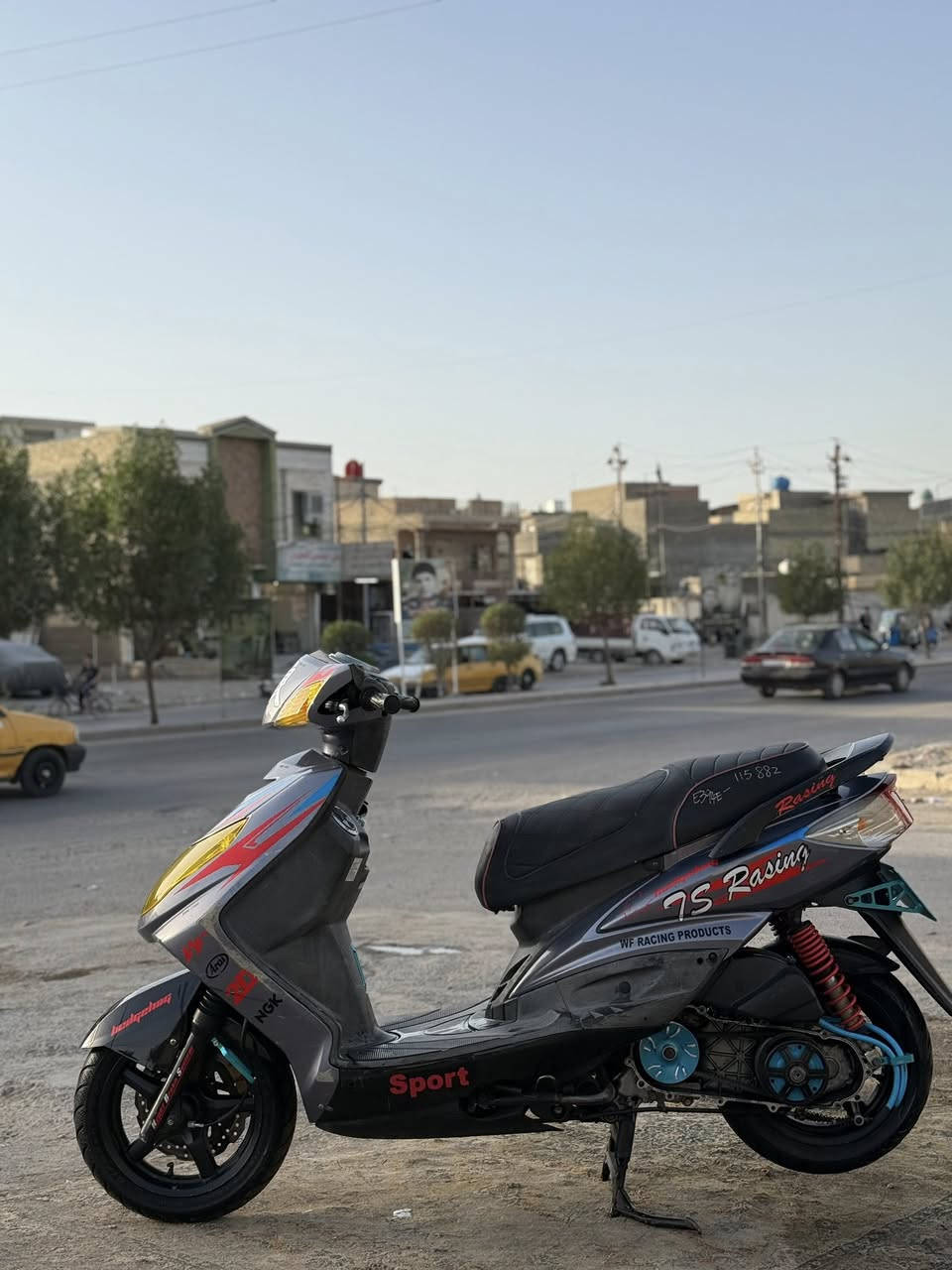 السلام عليكم
سكنس فحل الدراجه جديده 
الدراجه بلاديه دزويد بيهة للجماليه 
مكينه ما مفتوح بيهة برغي واحد 
جيب فيتر وياك وفحص 
مكاني بغداد (السيديه )
رقم تلفون (***********)
سعر الدراجه مليون 200 وبيهة مجال
