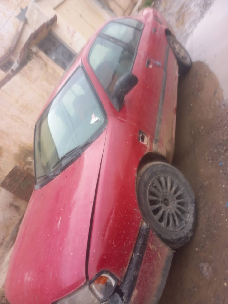 السلام عليكم سياره برايمر حجم 16 للبيع والمراوس مسجل فحص فحص صلاح الدين
محرك 16 شرط كير شرط صدر جديد  تواير طخم جديد

السعر 13وبيه مجال للطيبين المكان الحويجه.  

الاستفسار الاتصال:***********
