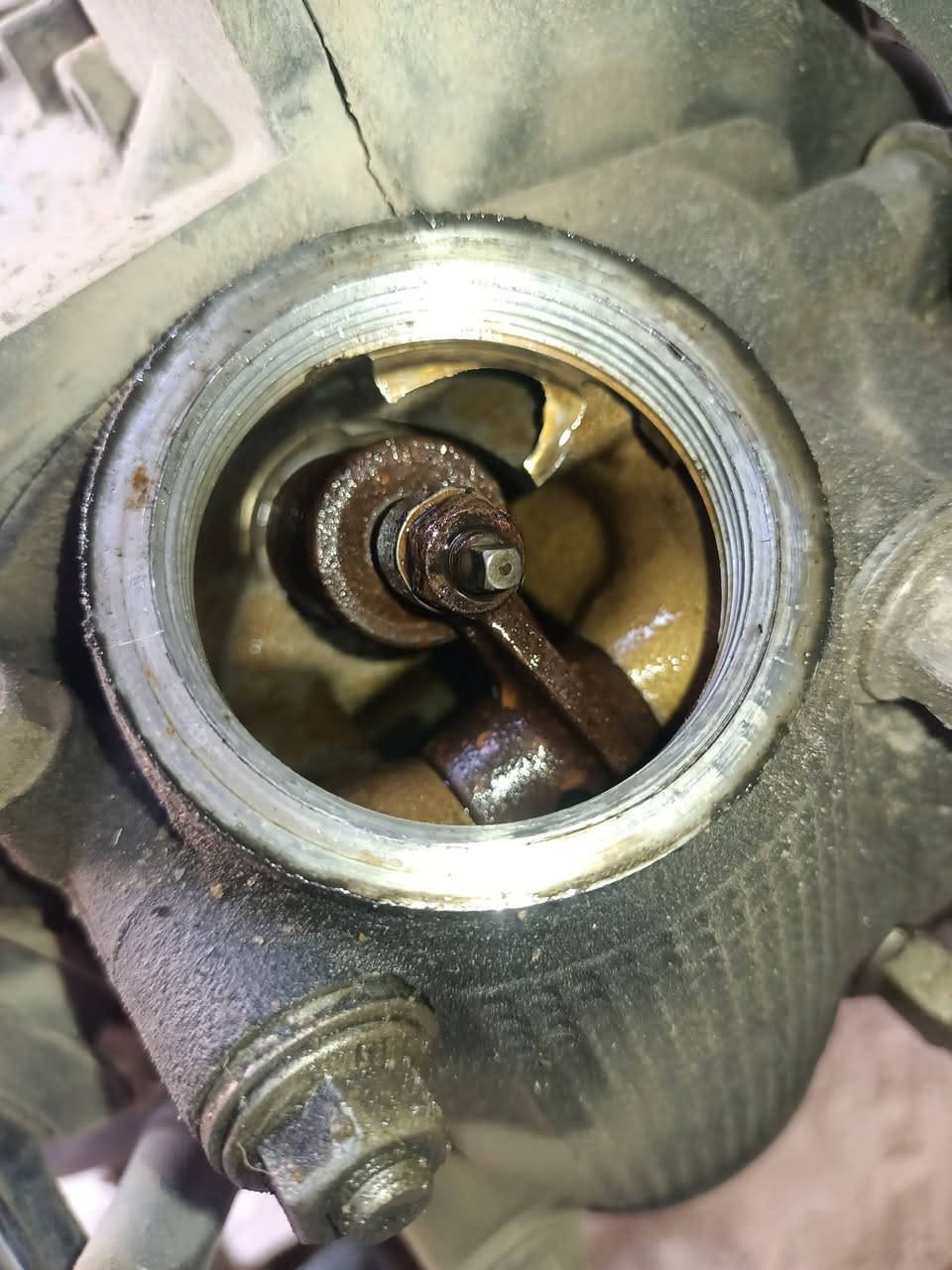 السلام عليكم دراجه ماكس مضلع للبيع مكينه نضيفه وناعمه بوشه 55 صالنصه fm كلوب داخلي زنون قوي وكلوب خارجي سعره 500 وبيه مجال بس بجم امامي مكسور وكلج امامي رياضي واره توي مشتريه جديد يعني تخم استفسار خاص وشراي اني بل خدمه


**إذا كنت صاحب هذا الإعلان وتريد حذفه لأي سبب، رجاءا أرسل رسالة إلى الدعم الفني**