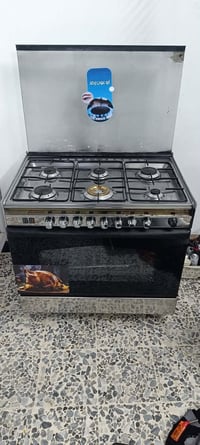 طباخ جديد • فرن