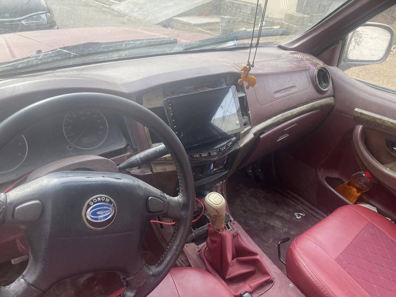 السلام عليكم للبيع سياره كنو موديل 2010 السياره بسمي تحويل مباشر السياره يرادلها مكينه مكينتها تعبانه السياره تمشي ماواكفه مكاني بلدروز كسيرات السعر 30 وبيها مجال 
***********
