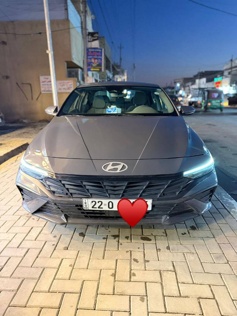 السلام عليكم
هواندي الانترا 2025 فول مواصفات عدة الكشن جلد
حادث سياره طرف البند وربع جاملغ . صور الحادث بالمنشور 
معدل المشي. 6 الف . دخول جديد لون اسمنتي
 المواصفات
محرك ٢٠٠٠ دوش 
فتحه سقف 
بصمة تشغيل 
بصمة ابواب  
تشغيل عن بعد 
رادار أمامي 
رادار خلفي 
رادار جانبي 
ويل كب 
اضوية زنون بلادي
تحديد مسار 
مثبت سرعة 
توقف ذاتي 
مانع اصطدام 
كاميرا تسجيل خلفية
شاشة كبيرة
كامره دواره 
حساس امامي 
حساس خلفي 
تدفه ب الكشن 
فول تحكم استيرن   رقم اربيل بأسمي 
تبريد ثلج 
بعد بيها هواي موصفات ناسي اذكرهن
مكان السياره.بغداد الدورة  
السعر   178 بيهة مجال قليل     اتصل
***********
***********
