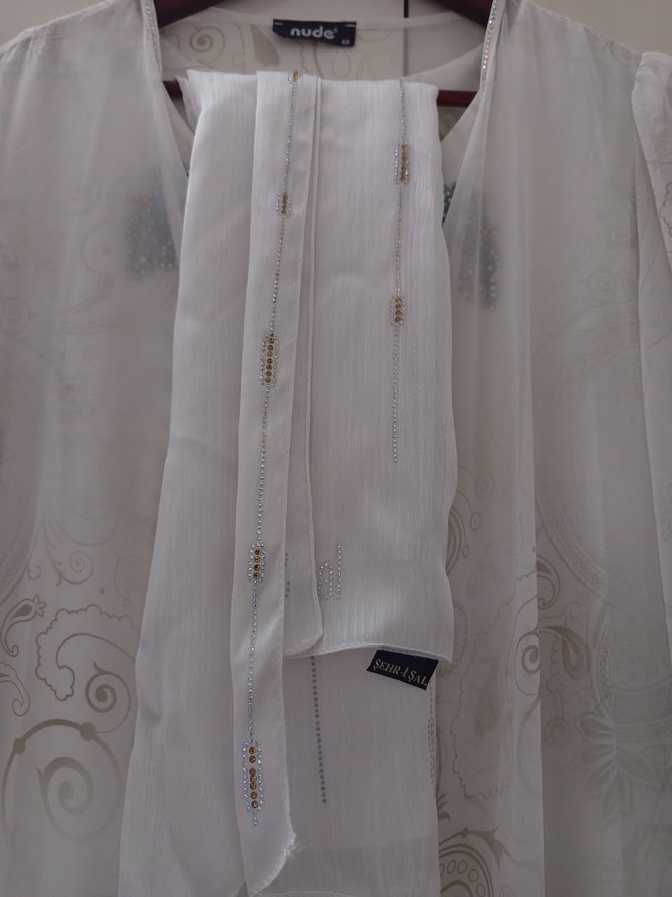 ثوب مناسبات ملبوس لبسه وحده الي تريده تراسلني خاص


**إذا كنت صاحب هذا الإعلان وتريد حذفه لأي سبب، رجاءا أرسل رسالة إلى الدعم الفني**