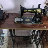 مكينة خياطة • قابل للتفاوض