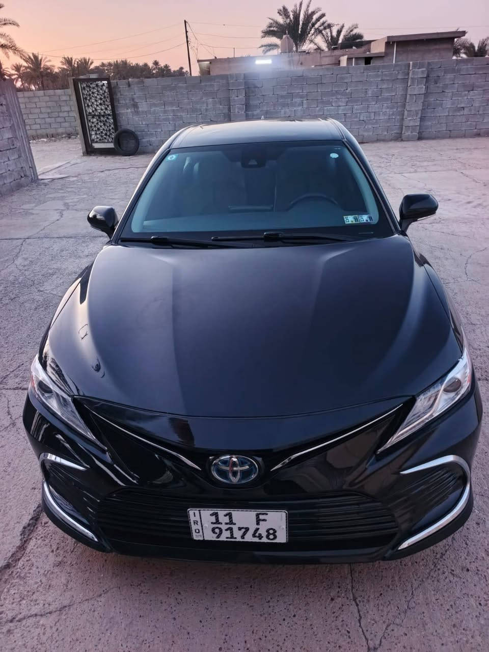 كامري هايبرد  موديل ٢٤ لسياره جديده ماشيه ١٨ الف فول عده لفتحه كشنات كهرباء رادارات تحديد مسار تدفه ستيرن وكشنات  وباقي لمواصفات معروفه حادتهه مبدل بنيد فقط   السعر ٢٠٠ لعنوان بغداد أبو غريب *********** /***********
