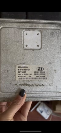 قطع غيار سيارات • واتساب