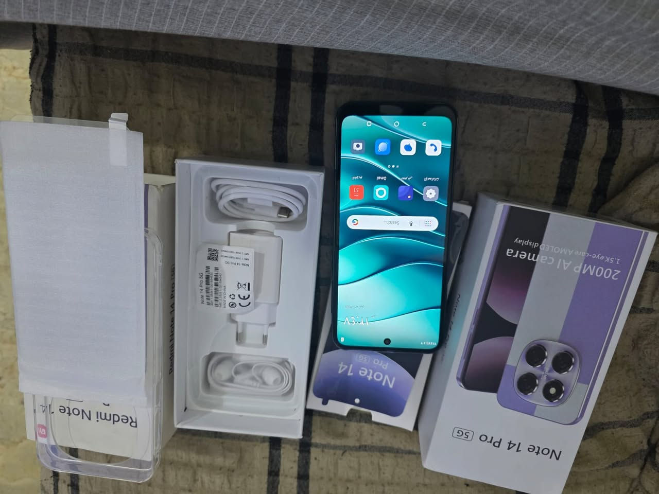 ريدمي 14 pro 5G
جهاز جديد غير مستخدم 
معا الملحقاتها كامله 
سماعه 
واير شحن
بلك شحن
كفر 
لزكه شاشه

مكاني بغداد 

رقمي : ***********
