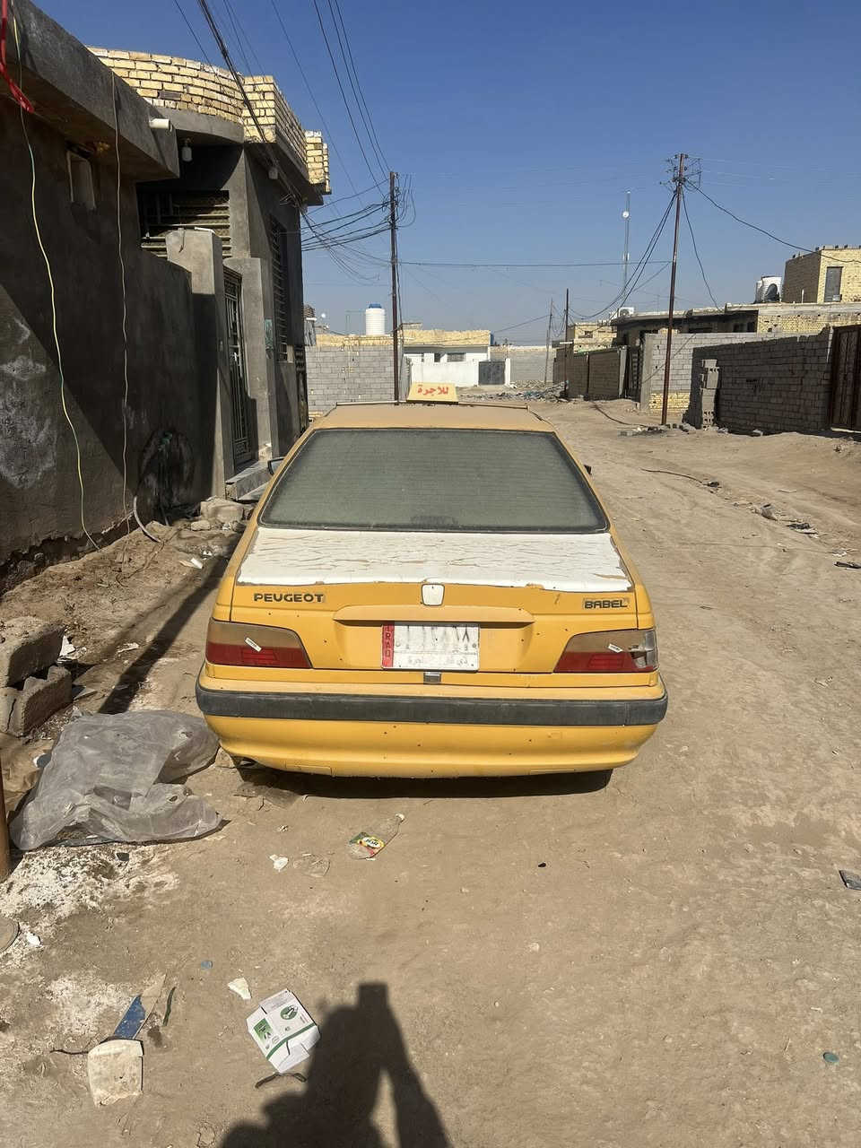 سلام عليكم للبيع بيجو بارص مديل15 سياره متروكه شغاله سياره يردلها تعميرمكينته مجفته بس ماضبطوها عليها هيه سنويه صاقطه ابيع عله وضعها هيه وكلشي عل مشتري مكاني ناصريه مركز سعرها ٣٠وبيه مجال مداور ثاني يوم بسمي رقمي ***********
