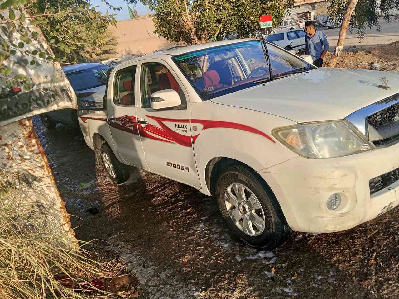 بيكم فلاونزه 2010 رقم واسط .. شاصي 19 مكفوله .. السعر 152 وبيه مجال بسيط اتصال ***********
