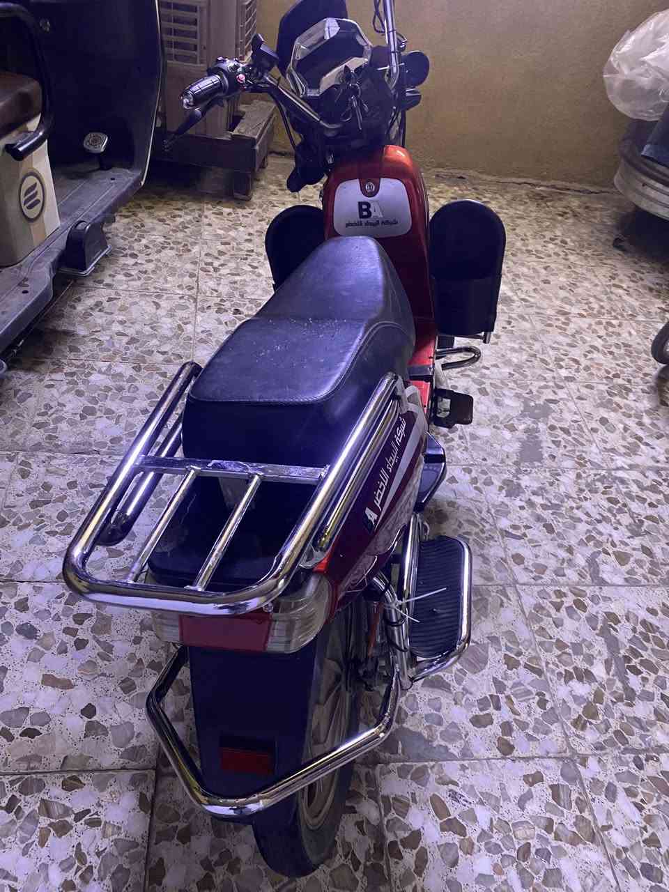 سلام عليكم دراجة هارلي للبيع نظيفة فقط يرادلهة تبديل باتريات ب 100 الف ماخذهة ب800 قيم واخذهة بل يرضي لله مكانهة الزعفرانية اربع شوارع ***********
