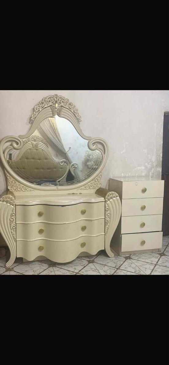 ياهلا  للي يحب النزاكة جبتلكم غرفة تركية ملكية فول نظافة/ البصرة الزبير/٩٠٠وبيها مجال


**إذا كنت صاحب هذا الإعلان وتريد حذفه لأي سبب، رجاءا أرسل رسالة إلى الدعم الفني**
