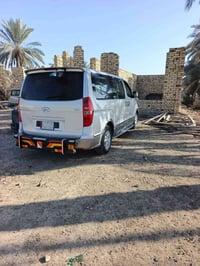 ستاركس ٢٠١٠ • كير عادي • باب مبدل