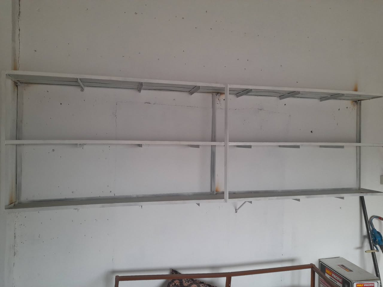 السلام اغراض للبيع استفسار اتصل على الرقم /0752128508
|||***********
