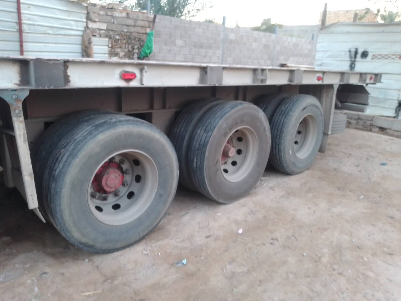 سلام عليكم البيع عربانه شمتز مكفول كفاله عامه جاهزه العمل تخم تاير جديد دنكير 14الماني عربانه مزوج تخم بنز جديد جوبلس جديد هوه كهربائيات فول كله شغال السعر 65وبيهه مجال قليل رقم الهاتف الاستفسار ***********مكان عربانه نجف
